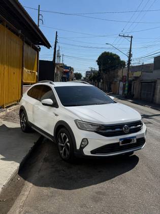 VOLKSWAGEN NIVUS 1.0 200 TSI TOTAL FLEX HIGHLINE AUTOMÁTICO VOLKSWAGEN NIVUS 1.0 200 TSI TOTAL FLEX HIGHLINE AUTOMÁTICO